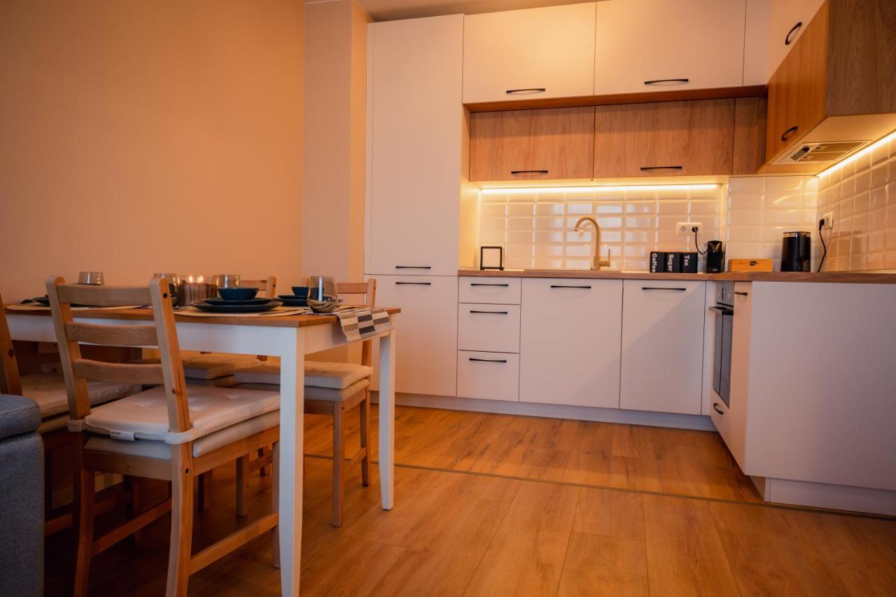 Emerald Suite With Private Parking Varna Eksteriør bilde