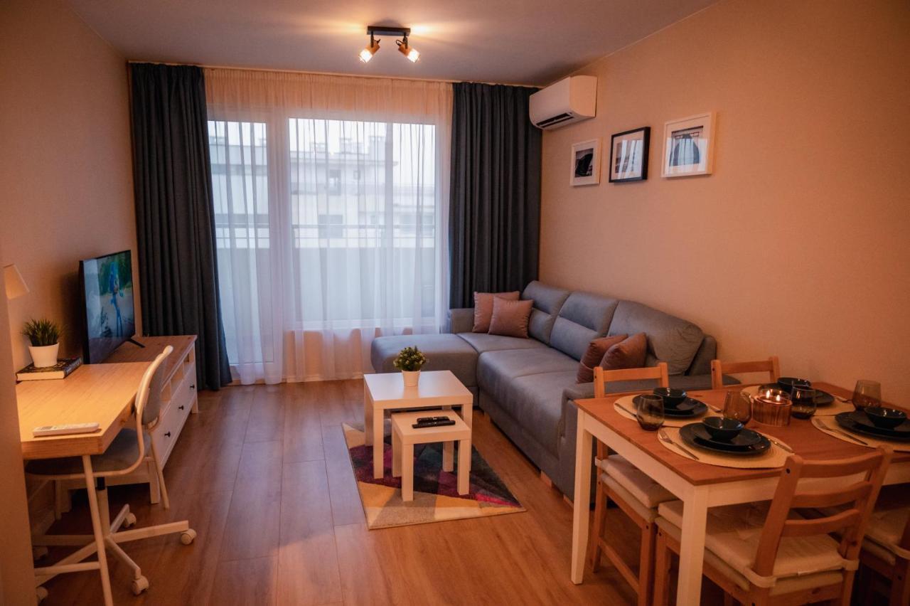 Emerald Suite With Private Parking Varna Eksteriør bilde
